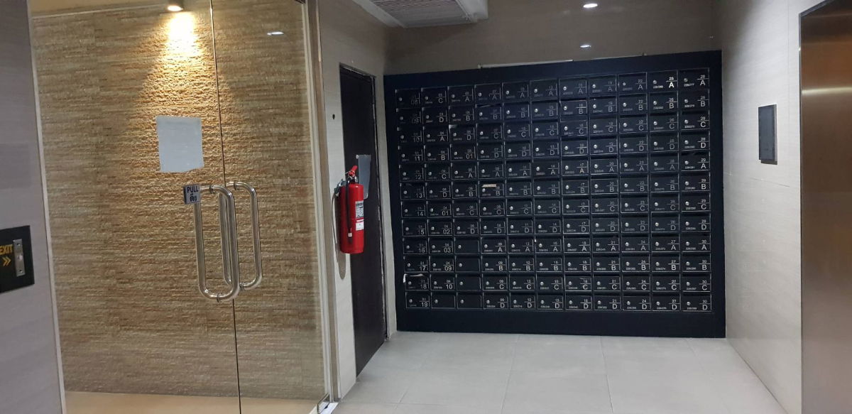 รูป คอนโดฯ ริเวียร่า   2 ผัง D ขนาด 2ห้องนอน 2ห้องน้ำ 1ห้องอาหาร  1ห้องรับแขก 2ระเบียง ชั้น10 วิวโล่ง แอร์ 4ตัว ครบทุกห้อง  100 ตารางเมตร  - รูปที่ 15/22