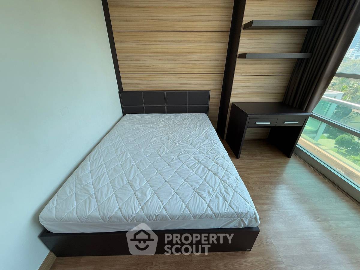 รูป คอนโด 2-ห้องนอน ที่ ดิ แอลโคฟ สุขุมวิท 49 ใกล้ BTS พร้อมพงษ์ (ID 1656955) - รูปที่ 17/33