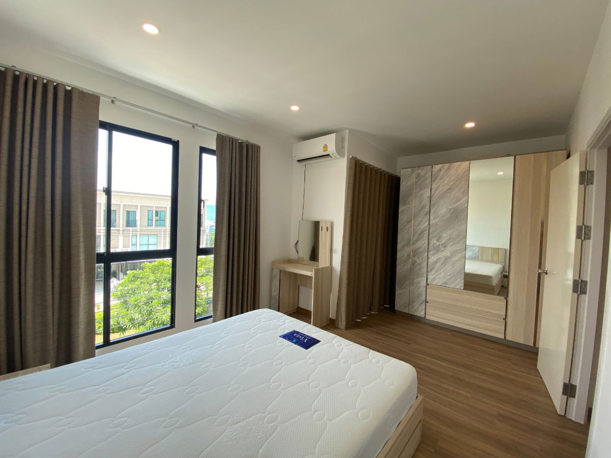 รูป 🏢#MT2307_319 🏢💥ด่วน💥ว่างชัวร์ รีบคลิก ก่อนหลุดมือ‼️ 𝗙𝗼𝗿 𝗥𝗲𝗻𝘁4️⃣7️⃣ k.🔥🔥โครงการ พาทิโอศรีนครินทร์พระราม9 - รูปที่ 8/32