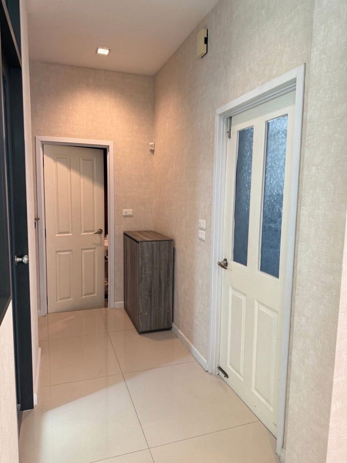 รูป 🔥 ขายบ้านเดี่ยว ติดถนนติวานนท์–ปากเกร็ด 🔥 ✨ ที่ดินใหญ่ แถมบิ้วอินทั้งหลัง พร้อมเข้าอยู่ ✨ - รูปที่ 18/23