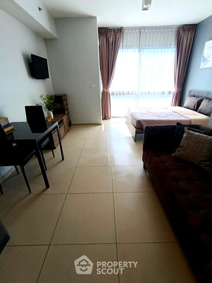 Condos for sale : 1-BR Condo at Unixx South Pattaya close to Phratamnak (ID 1877329)