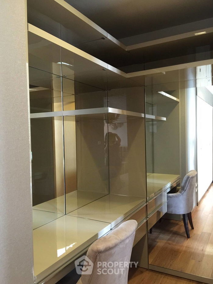 รูป คอนโด 2-ห้องนอน ที่ ไฮด์ สุขุมวิท 13 คอนโดมิเนี่ยม ใกล้ BTS นานา (ID 1715103) - รูปที่ 3/13