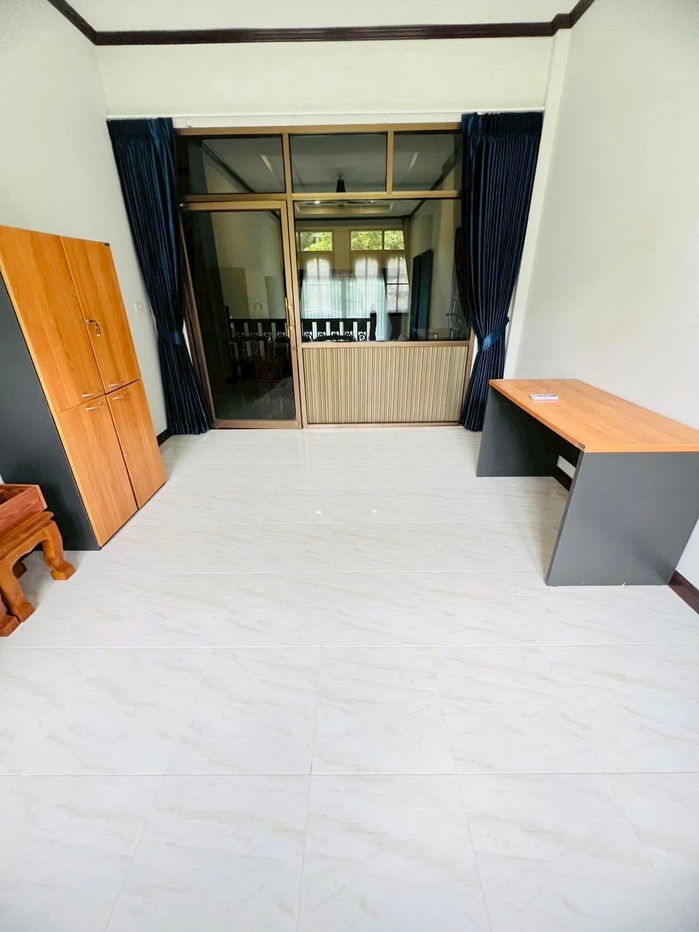 รูป บ้านพักสวยงามพร้อมสวนส่วนตัวให้เช่า ใกล้เมืองตาลิงงาม - รูปที่ 10/19