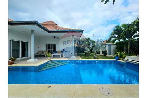 [920601001-621] Mali Prestige Modern Pool Villa, 3 Bed 2.5 Bath