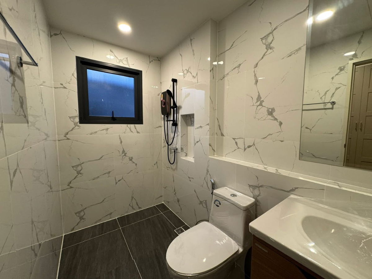 picture #R8559 🎉 030169 House for Rent at Centro Bangna - 9/11