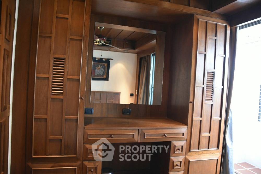 รูป คอนโด 2-ห้องนอน ที่ ไดมอนด์ ทาวเวอร์ คอนโดมิเนียม ใกล้ BTS ช่องนนทรี (ID 1429286) - รูปที่ 39/39