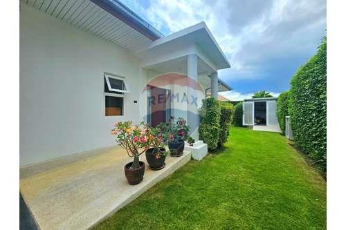 picture [920601001-621] Mali Prestige Modern Pool Villa, 3 Bed 2.5 Bath - 19/22