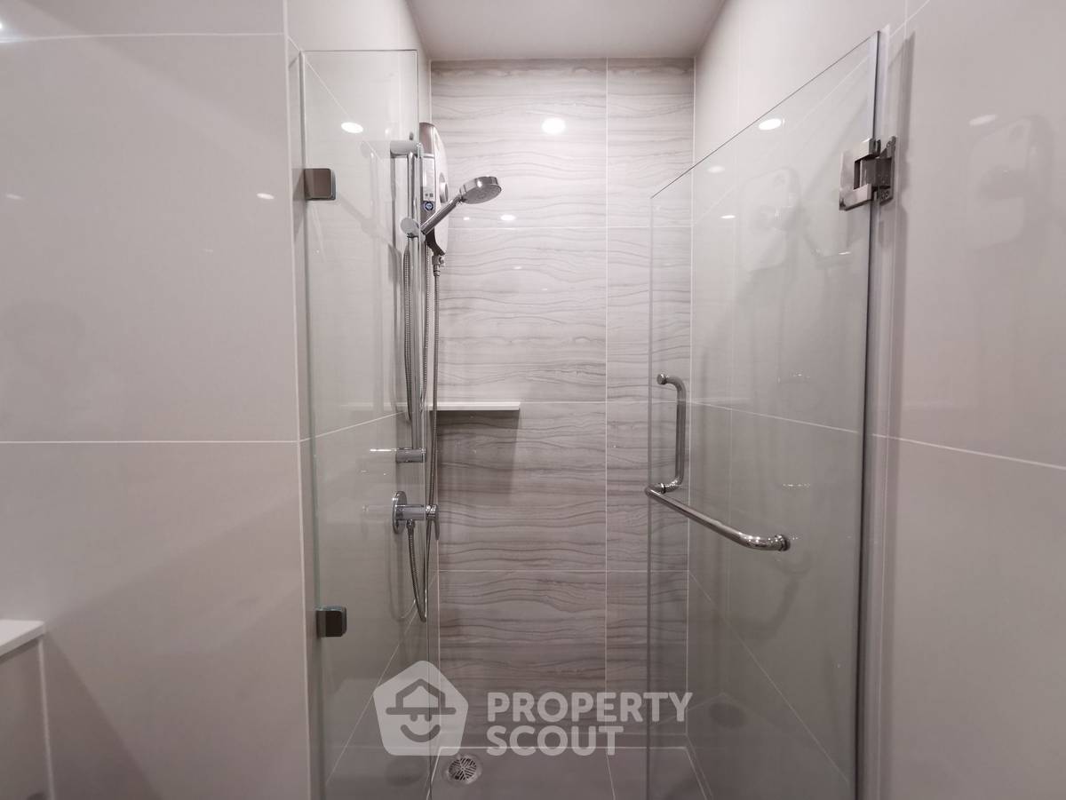 รูป คอนโด 1-ห้องนอน ที่ ไลฟ์ พระราม 4 - อโศก ใกล้ MRT ศูนย์การประชุมแห่งชาติสิริกิติ์ (ID 1553341) - รูปที่ 4/8