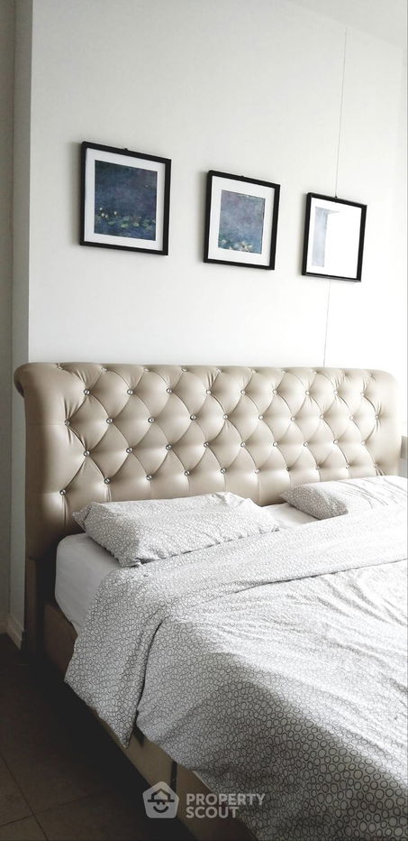 picture 2-BR Condo at The River Condominium near BTS Saphan Taksin (ID 514080) - 7/14