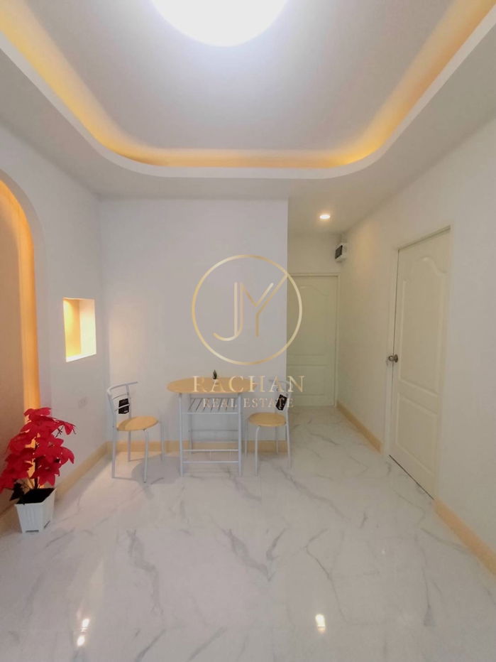 รูป ขายด่วน ทาวน์เฮ้าส์ ชั้นเดียว หลังริมรีโนเวทใหม่ หมู่บ้านพฤกษา3 ซ.วัดลาดปลาดุก เนื้อที่ 28 ตร.ว พื้นที่ใช้สอย 100 ตร.ม - รูปที่ 8/20