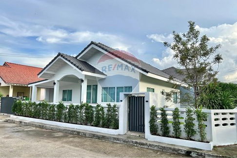 [920471017-426] 3 Bedroom House for Sale! in Takhian Tia, Pattaya