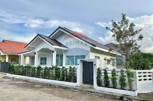 รูป [920471017-426] ขายบ้าน 3 ห้องนอน!ที่ โรงโป๊ะ ตะเคียนเตี้ย พัทยา - รูปที่ 1/22