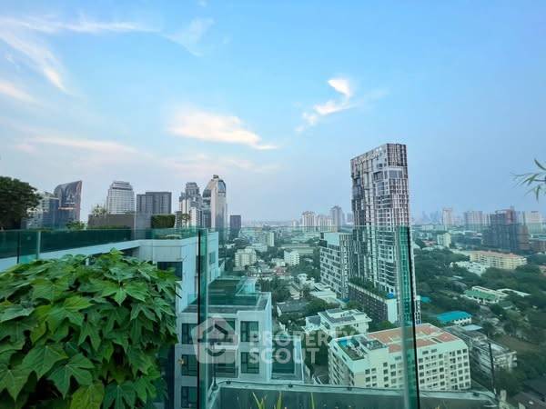 รูป คอนโด 1-ห้องนอน ที่ ริทึ่ม สุขุมวิท 36-38 ใกล้ BTS ทองหล่อ (ID 2367127) - รูปที่ 2/10