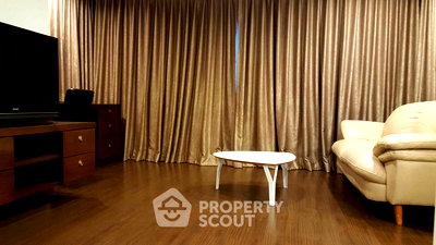 เช่าคอนโด BTS ช่องนนทรี : คอนโด 3-ห้องนอน ที่ สาธร การ์เด้นส์ ใกล้ MRT สีลม (ID 2510031)