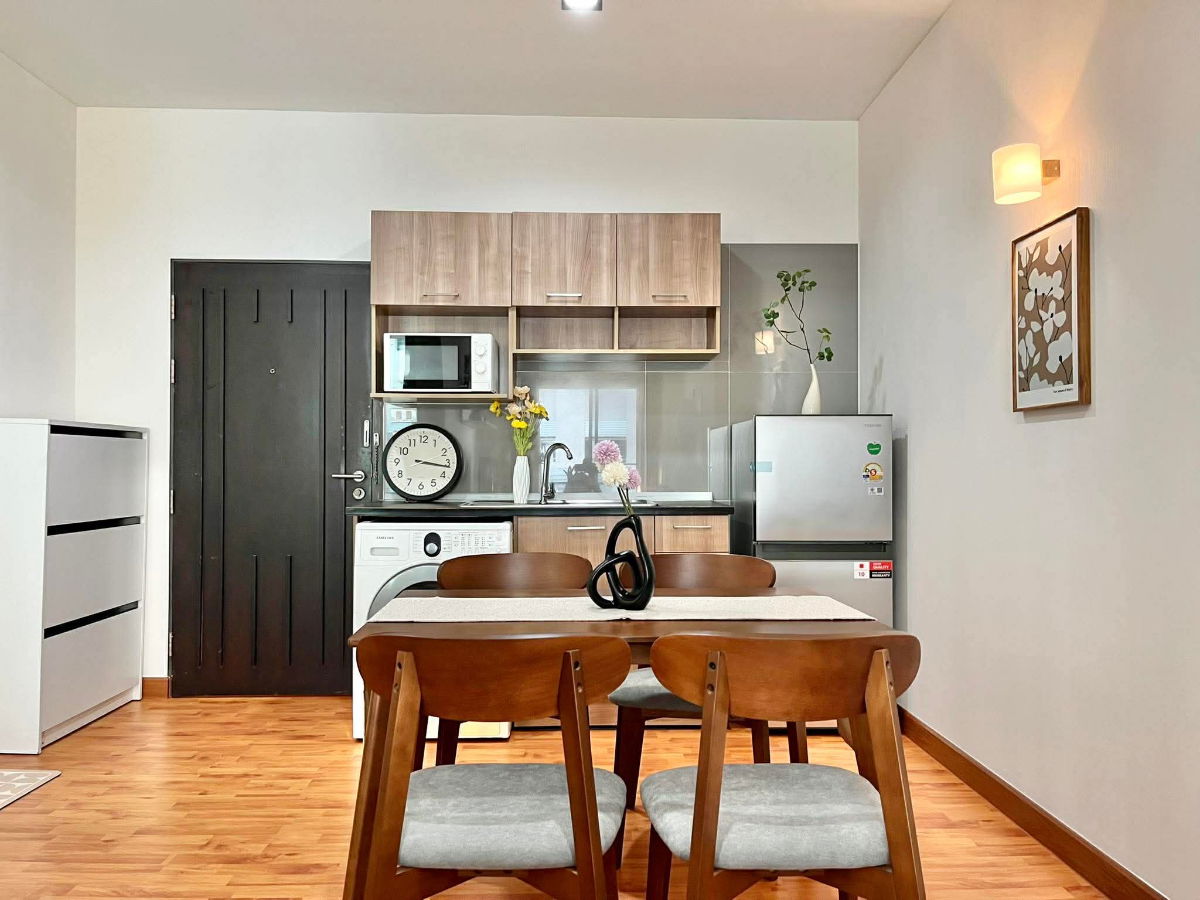 picture For Sale near Chiang Mai University (CMU) — One plus CMU2, Tel. 098-9690236 (Janny) - 6/13