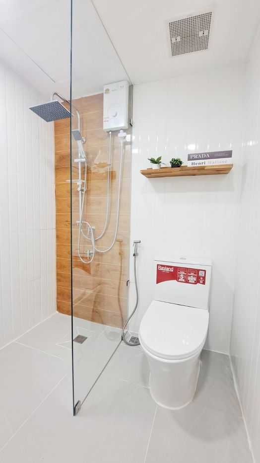 picture Condo for sale with 1 bedroom, 1 bathroom and 1 kitchen. - 10/13