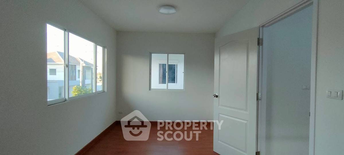 picture 3-BR House in Bang Phli Yai (ID 2519003) - 11/17