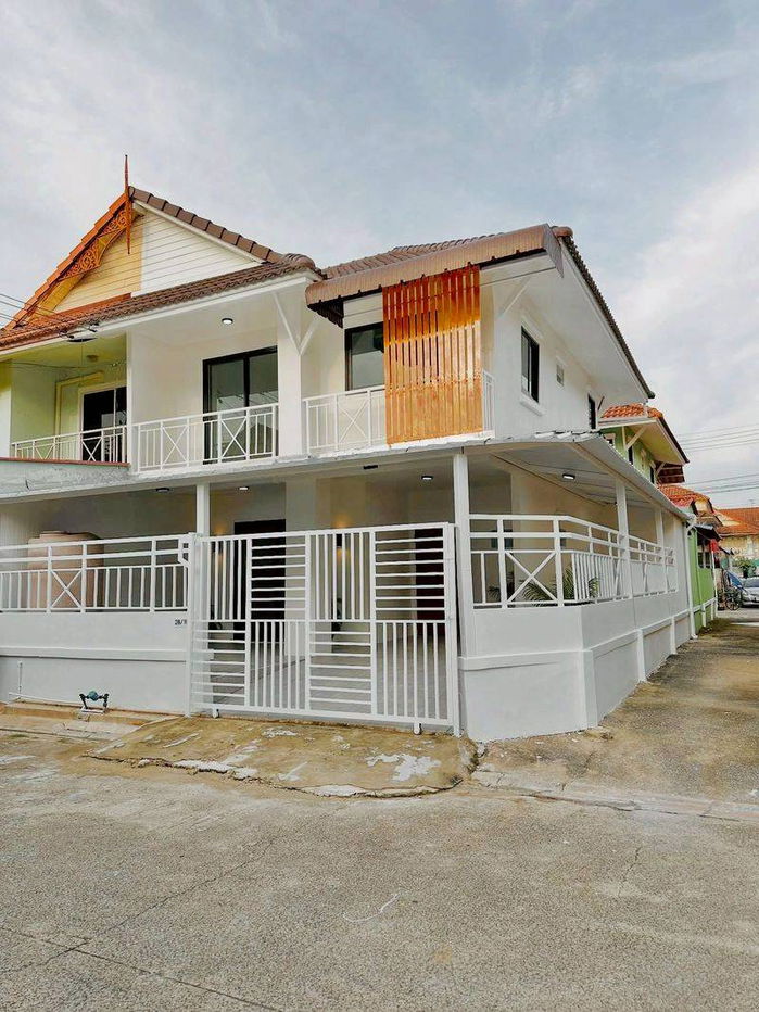 รูป ทาวน์เฮ้าส์หลังมุม รีโนเวทใหม่ หมู่บ้านพฤกษาวิลเลจ 9 คลอง3 คลองหลวง บึงยี่โถ ธัญบุรี ปทุมธานี พร้อมเฟอร์นิเจอร์ - รูปที่ 2/20