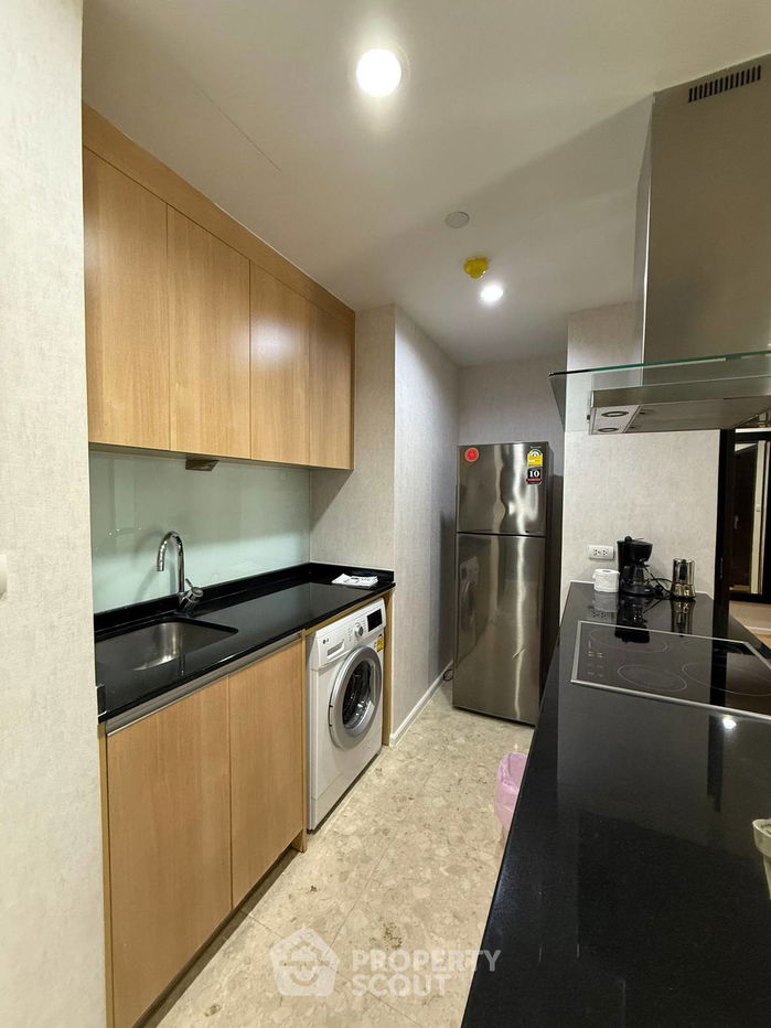 รูป คอนโด 2-ห้องนอน ที่ สาธร การ์เด้นส์ ใกล้ MRT สีลม (ID 2519065) - รูปที่ 3/8