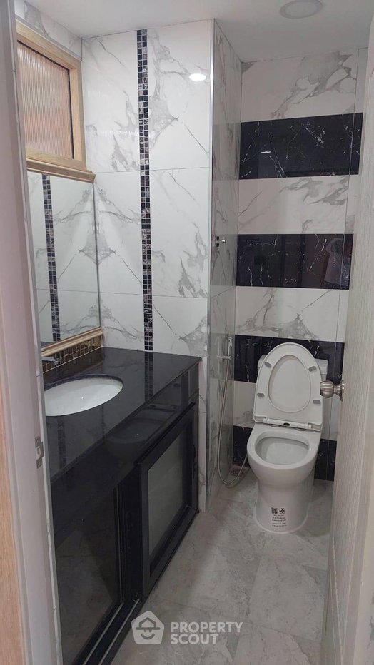 รูป คอนโด 2 ห้องนอน ขนาด 124 ตร.ม. ขาย Royal Hill Resort Condominium (ID 2519079) - รูปที่ 11/12