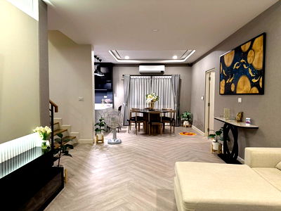 Houses for rent King Mongkut University Of Technology Thonburi : [For Rent] 2-Storey Detached House at Centro Rama 2 - Phutthabucha 4-Bedrooms with en-suite bathrooms