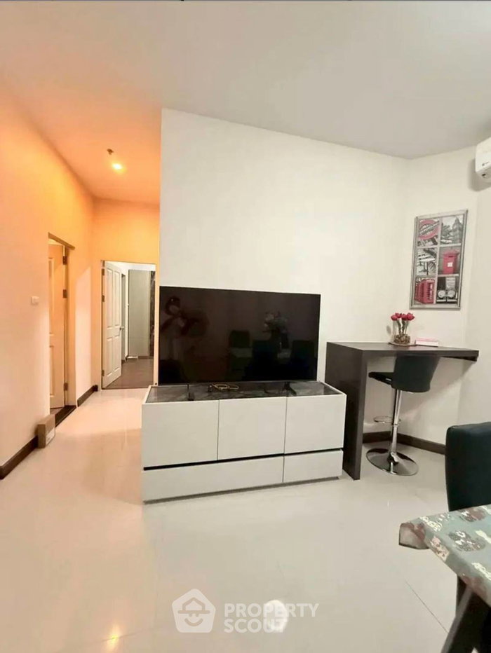 รูป คอนโด 2 ห้องนอนให้เช่า ศุภาลัย มอนเต้ 2 ใกล้วัดเกต (72 ตร.ม.) (ID 2519555) - รูปที่ 2/7