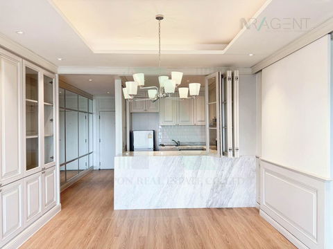 🔺 For Sell Condo SATHORN GARDENS Building 1, Floor 18,1 bed room, Room size 94 sqm