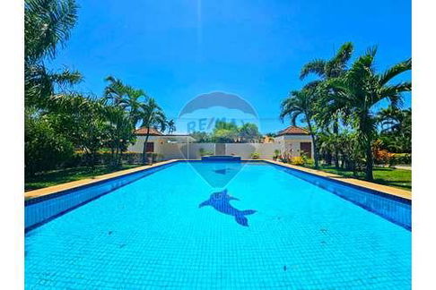 [920601001-74] Cozy 2 Storey House, 3 Bed 2.5 Bath in Hua Hin, Khao Tao For Sale