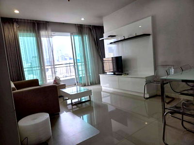 ขายคอนโด : Circle Condominium for sell เพชรบุรั