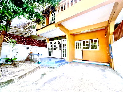 เช่าบ้านเดี่ยว วิทยาลัยดุสิตธานี : รามคำแหง18-24 3-4นอน พระราม9 300ม. กรุงเทพกรีฑา ยินดีต้อนรับชาวต่างชาติ ให้เช่าบ้านเดี่ยวใหญ่ 40ตร.ว. 200ตร.ม.2น้ำ ตรงข้าม ม.รามคำแหง