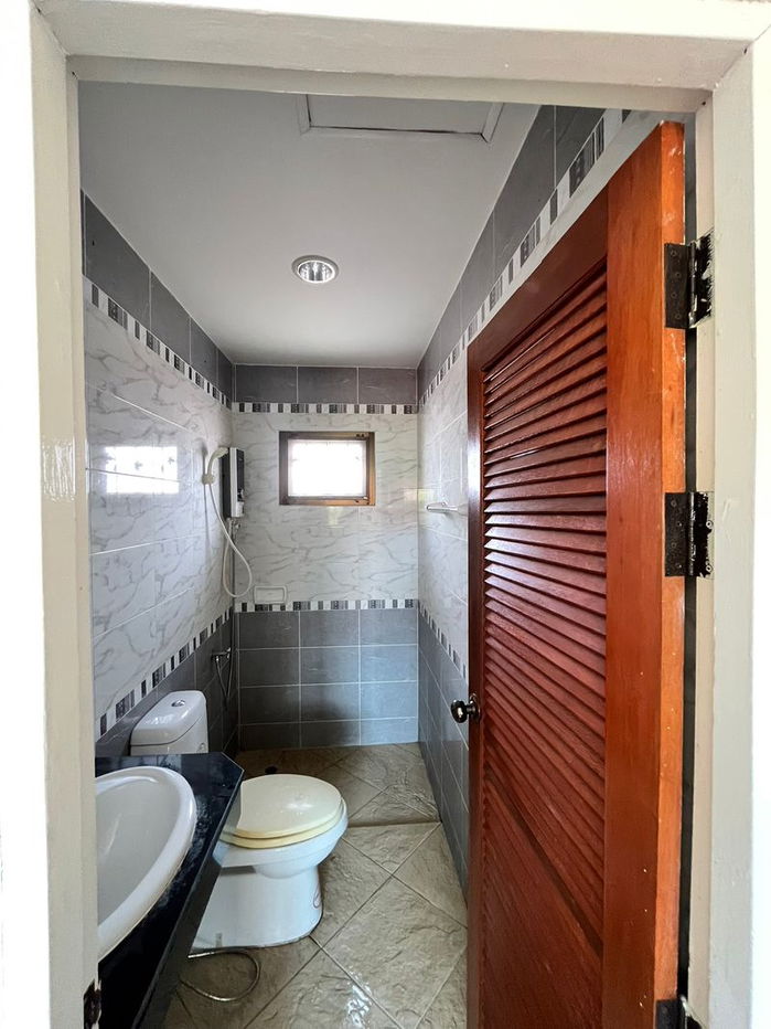 รูป ให้เช่าบ้านเดี่ยวหลังใหญ่หลังมุม ม.ธารดารา ไร่กล้วย ศรีราชา - รูปที่ 11/15