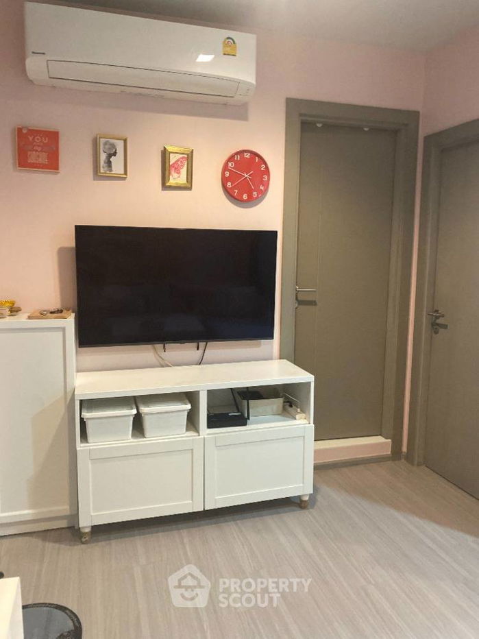 picture 1-BR Condo at Life Asoke - Rama 9 near MRT Phra Ram 9 (ID 1968944) - 6/18