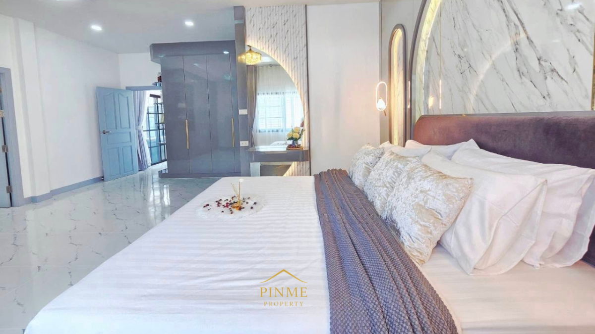 picture Detached House with Guest House for Sale near Mabprachan Reservoir - 16/20