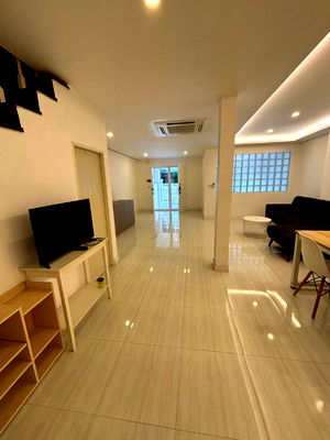 Townhouses for sale ปุณณวิถี 21 : 🟢For Sell🟢 Townhouse in Sukhumvit Soi 89/1. Beautiful house, fully furnished! 📱ADD LINE @nathong97 (Replies ⚡ 24 Hr) AV32