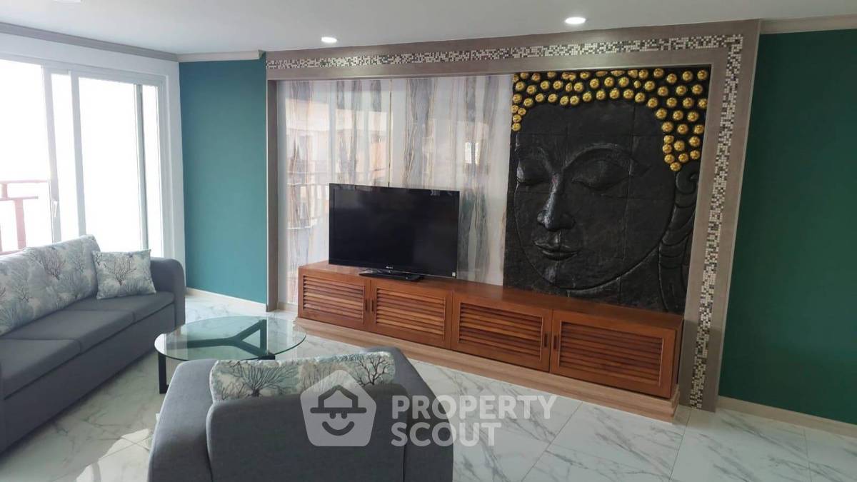 รูป คอนโด 2 ห้องนอน ขนาด 124 ตร.ม. ขาย Royal Hill Resort Condominium (ID 2519079) - รูปที่ 1/12