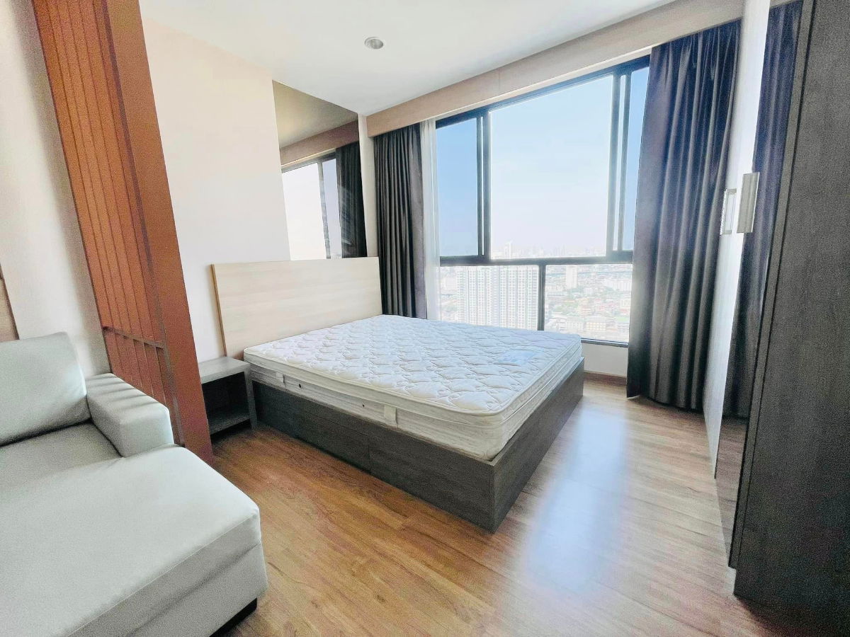 picture Condo for Rent: The Tree Interchange - 2/14