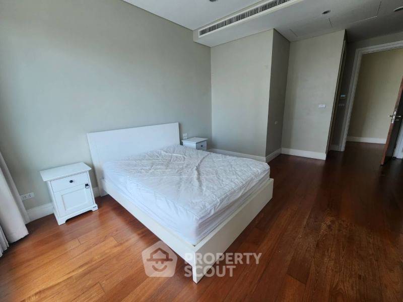 รูป คอนโดให้เช่า 6 ห้องนอน Bright Sukhumvit 24 ขนาด 356 ตร.ม. ใกล้ BTS พร้อมพงษ์ (ID 1883232) - รูปที่ 16/19