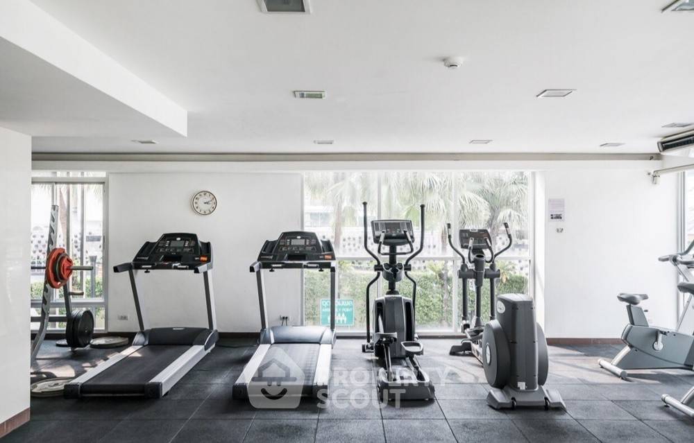 รูป คอนโด 1-ห้องนอน ที่ เดอะ โคลเวอร์ ทองหล่อ เรสซิเดนซ์ ใกล้ BTS ทองหล่อ (ID 386596) - รูปที่ 5/16