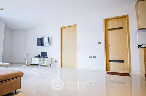 1-BR Condo at Beachfront Jomtien Residence Condominium close to Pattaya (ID 2518608)