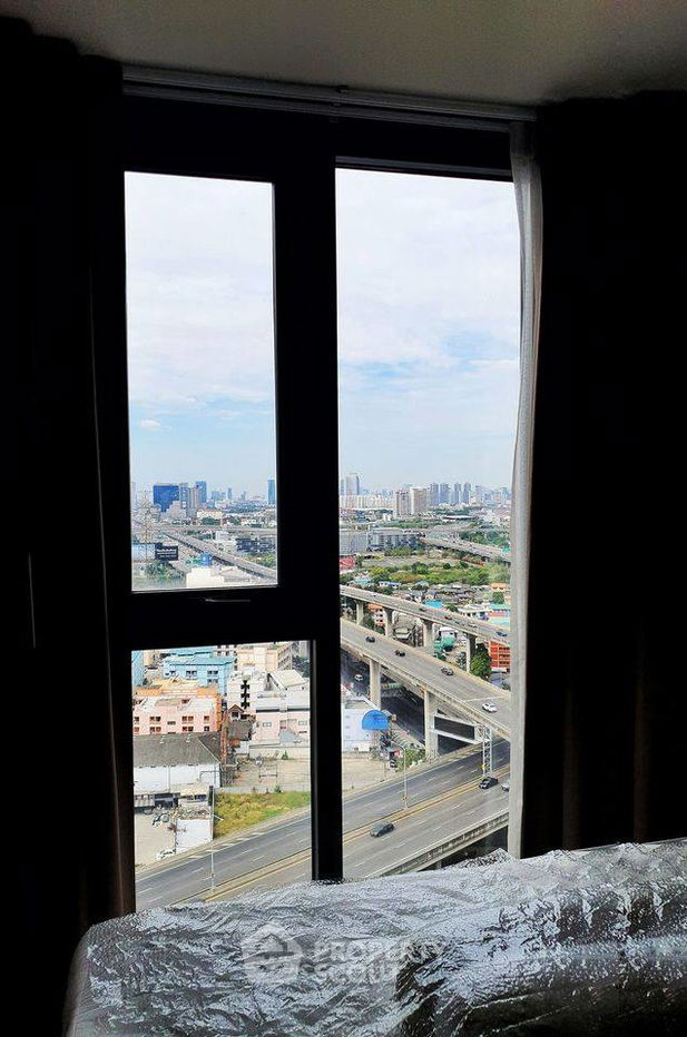 picture 1-BR Condo at The Base Garden Rama 9 near ARL Ramkhamhaeng (ID 692846) - 7/9