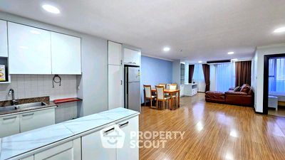 ขายคอนโด : คอนโด 2-ห้องนอน ที่ ศุภาลัย เพลส สุขุมวิท 39 ใกล้ BTS พร้อมพงษ์ (ID 2518972)