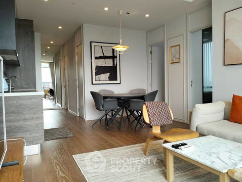 2-BR Condo at Muniq Langsuan near BTS Ratchadamri (ID 1008395)