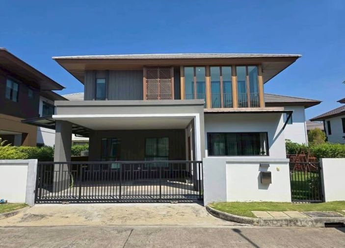 ให้เช่าบ้านเดี่ยว 4 ห้องนอน 210 ตร.ม. บุราสิริ พัฒนาการ