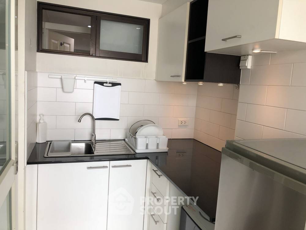 picture 1-BR Condo at Lumpini Place Pinklao 2 near MRT Bang Yi Khan (ID 293358) - 2/4