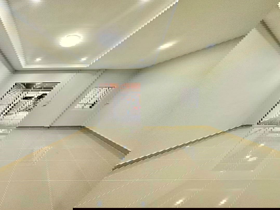 รูป บ้านสวย หลังมุม ใจกลางเมืองนนทบุรี ใกล้รถไฟฟ้า หมู่บ้านอุบลชาติ ไทรม้า ท่าอิฐ ใกล้โรงพยาบาลพระนั่งเกล้า - รูปที่ 8/20