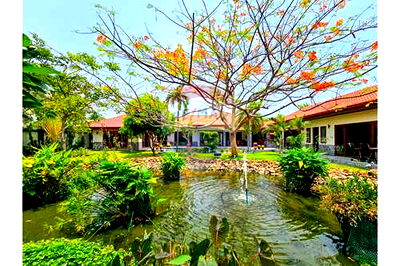 Houses for sale Prachaubkirikhan : [920601001-66] Private Modern Tropical Villa, 5 Bed 5 Bath in Sam Roi Yod For Sale
