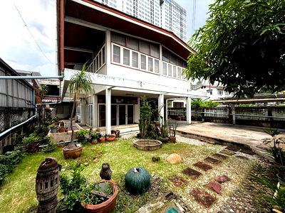 เช่าโฮมออฟฟิศ ท่าเรือบางกะปิ : 🏠 ให้เช่า Home Office / บ้านเดี่ยว ทำเลดี – รามคำแหง 87 แยกลำสาลี  ✨สามารถรีโนเวท–ปรับแต่งได้ตามต้องการ