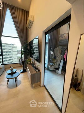 2-BR Condo at Knightsbridge Phaholyothin Interchange in Anusawari (ID 2507694)