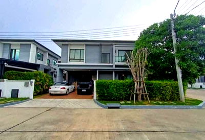 Houses for rent Wat Phraya Suren : 🟢For Rent🟢 Centro Ramintra – Chatuchak. Beautiful house, fully furnished! 📱ADD LINE @nathong97 (Replies ⚡ 24 Hr) AV25