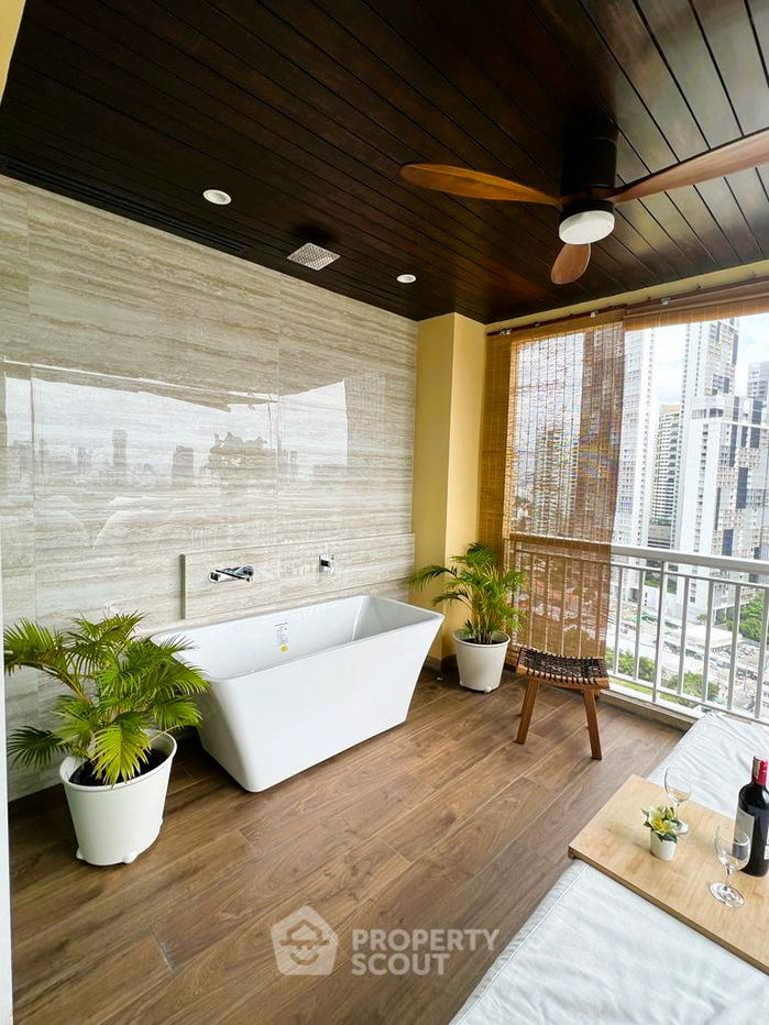 picture 4-BR Condo at Wilshire near BTS Phrom Phong (ID 1930419) - 33/41